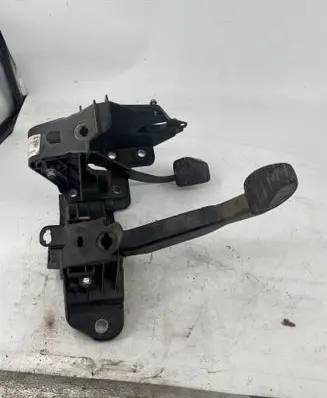 Renault Master III Pedal assembly 180107523R 465105948R