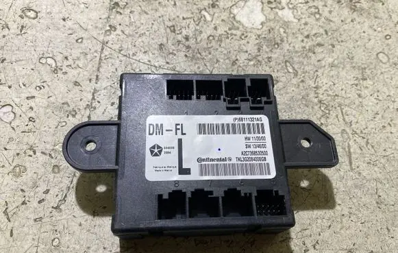 Chrysler 200 Door control unit/module P68111321AG