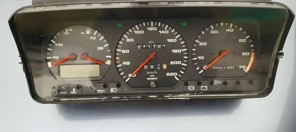 Volkswagen PASSAT B3 Speedometer (instrument cluster) 357919033cc