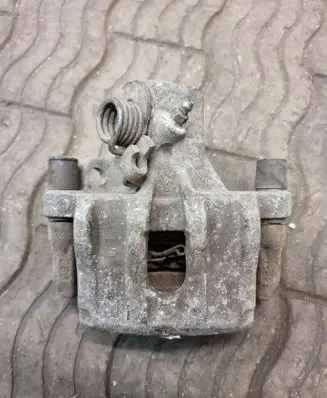 Ford C-MAX II Rear brake caliper NOCODE