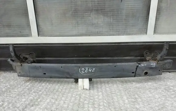 Hyundai Tucson TL Front bumper support beam