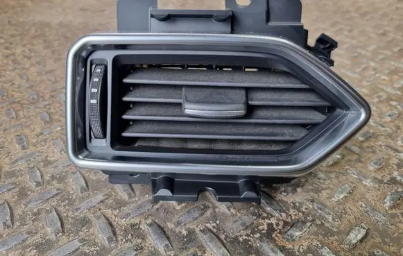 Mazda CX-5 II Dashboard side air vent grill/cover trim K12364830