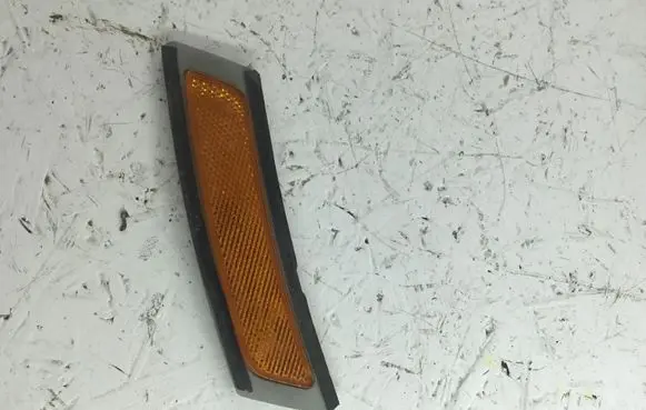 BMW X5 F15 Front reflector 7203266