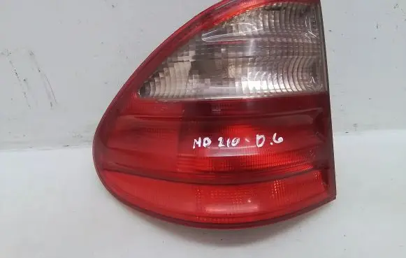 Mercedes-Benz E W210 Rear/tail lights