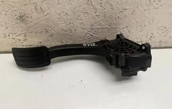 Peugeot Expert Accelerator throttle pedal 9674829780