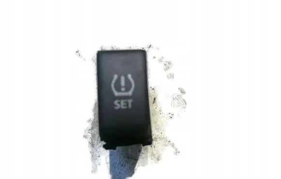 Nissan Micra Tailgate/trunk/boot open switch 83TYS