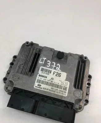 Hyundai i40 Engine control unit/module ECU 391202A236 0281030600
