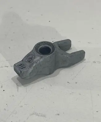 Opel Insignia A Fuel Injector clamp holder 54763