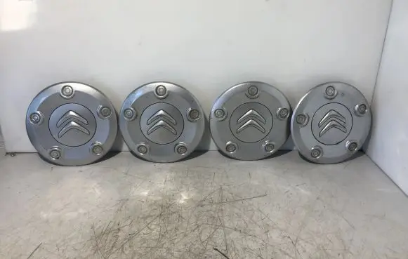 Citroen Jumpy Original wheel cap 9806150077 9806423677 9677413577