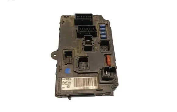 Peugeot 407 Fuse module 9656148080 BSCA0200 S120017003