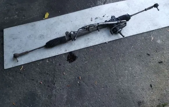 Mazda 2 Steering rack