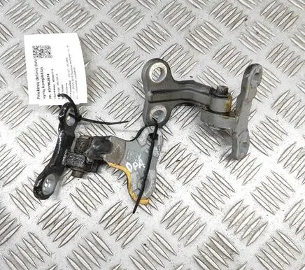 Volvo V50 Front door hinges set 30784890 30784888