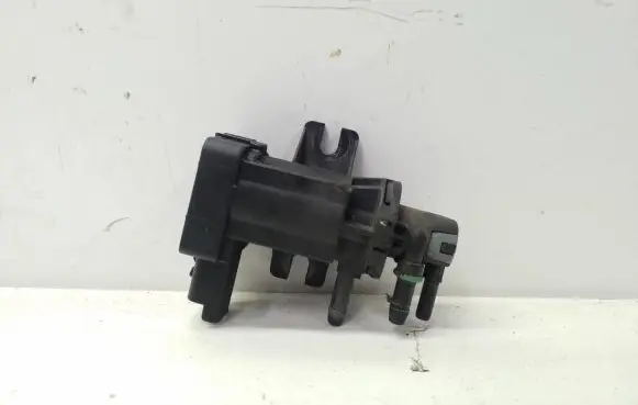 Citroen Berlingo Turbo solenoid valve 9674084680 96740846