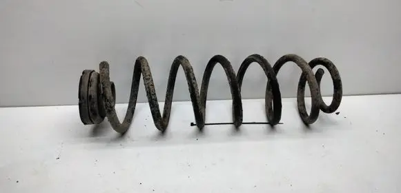 Skoda Octavia Mk1 (1U) Rear coil spring