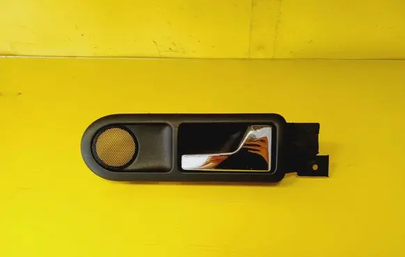 Volkswagen Golf IV Rear door interior handle 3B0839114