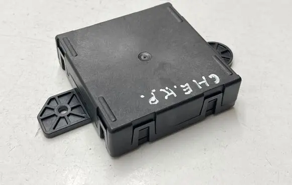 Jeep Grand Cherokee WL Door control unit/module 68203031AI