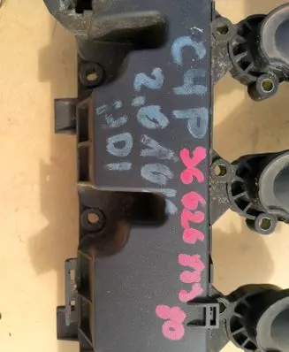 Citroen C4 Grand Picasso Intake manifold 9662688980