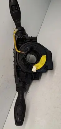 Ford Fiesta Other switches/knobs/shifts 8A6T13N064GD