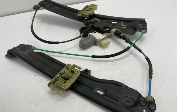 BMW 5 F10 F11 Front door window regulator with motor 7182132