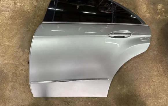 Mercedes-Benz E W212 Rear door