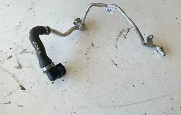 BMW 5 G30 G31 G38 Engine coolant pipe/hose 8576311 85763110613742310