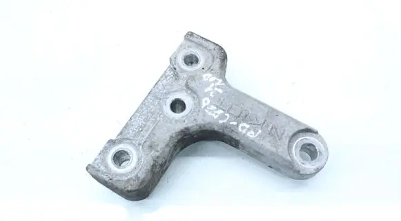 KIA Ceed Engine mounting bracket NK1OT