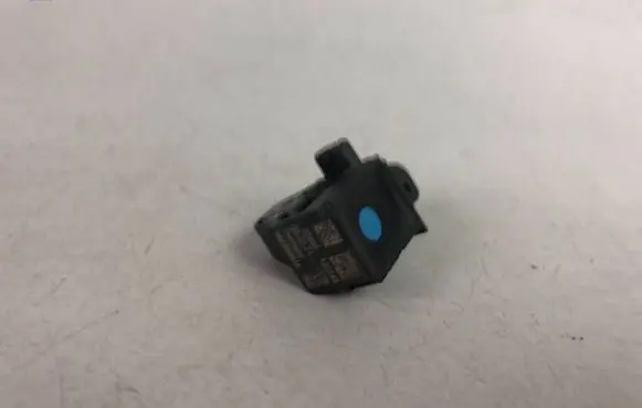 Volkswagen Golf VIII Airbag deployment crash/impact sensor 5WA959651A