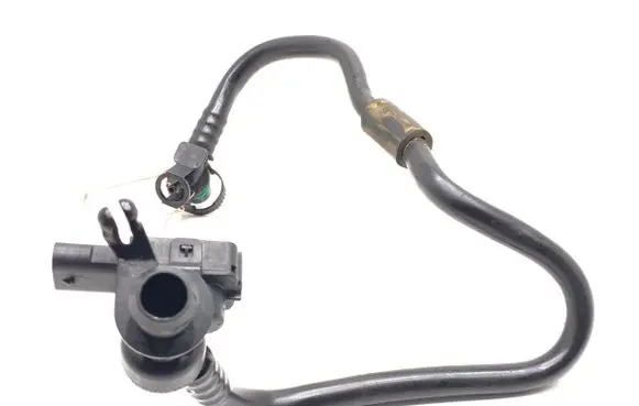 Volkswagen Touran III Fuel pressure regulator 5Q0906207A