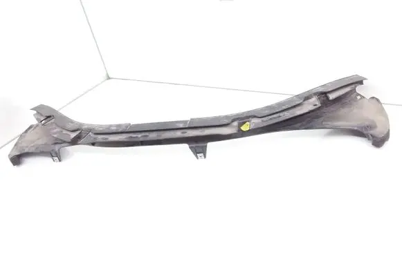 Radiator trim