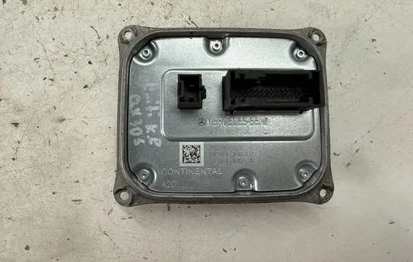 Infiniti QX30 Xenon control unit/module A2189007206