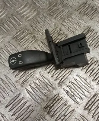 BMW 5 E39 Steering wheel adjustment switch 8373901