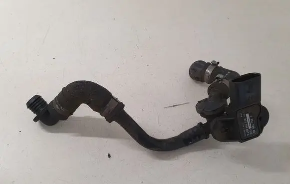 Audi A8 S8 D4 4H Vacuum line/pipe/hose 4H1611931B