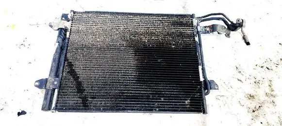 Volkswagen Touran I A/C cooling radiator (condenser) 1T0820411C