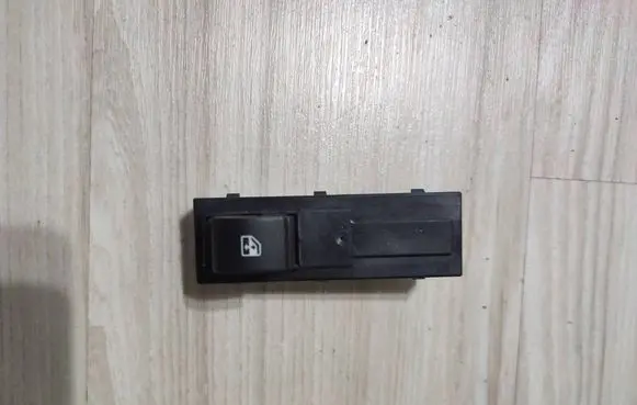 Fiat Tipo Electric window control switch