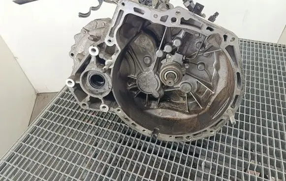 Suzuki SX4 Manual 5 speed gearbox