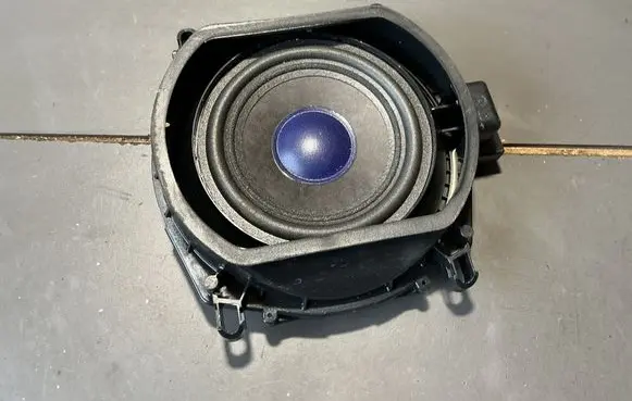 BMW X5 E70 Subwoofer speaker 430407856641