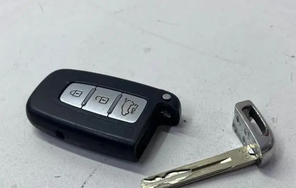 Ignition key/card