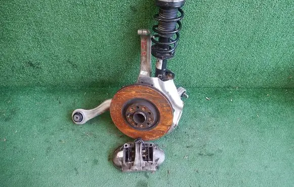 Alfa Romeo Stelvio Stub axle 