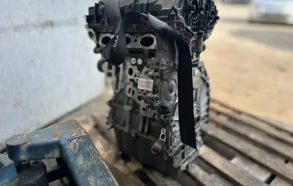 BMW 2 F45 Engine B38A15A 39329803