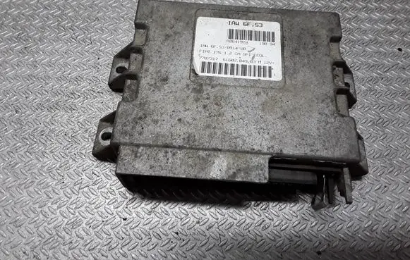 Fiat Punto (176) Engine control unit/module 7787317