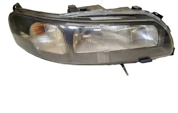 Volvo V70 Headlight/headlamp 8693552 89007902