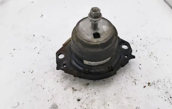 Jeep Grand Cherokee Engine mount bracket PA35454