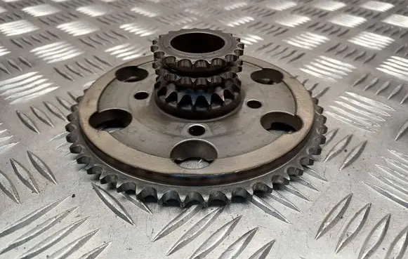 Nissan Navara D40 Fuel pump gear (pulley) 