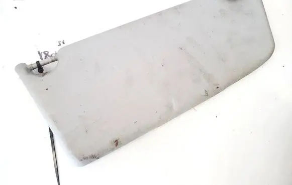Sun visor