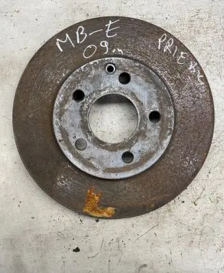 Mercedes-Benz E W211 Front brake disc