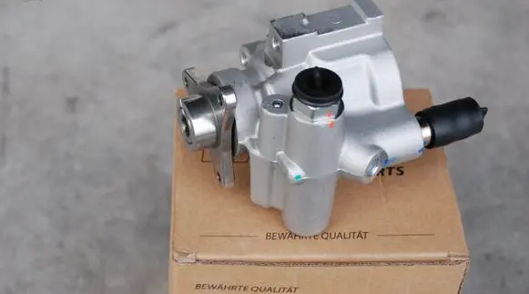 Renault Master II Power steering pump 7700417137