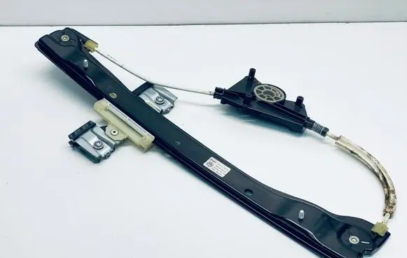Volkswagen Up Front window lifting mechanism without motor 1S4837461A