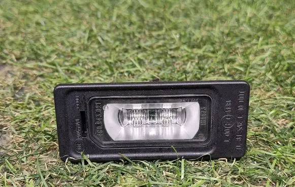 Audi A6 S6 C7 4G Number plate light 4G0943021