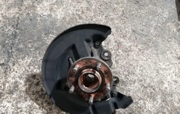 Ford Focus Front wheel hub