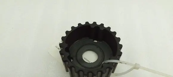 Volkswagen Golf VII Fuel pump gear (pulley) 04L130111A
